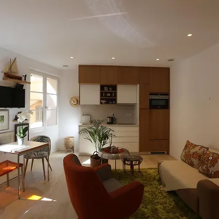 Bleulagon * Saint-Tropez